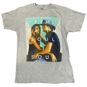 Tim McGraw and Faith Hill 2017 Soul 2 Soul Tour Gray Medium Short Sleeve T Shirt